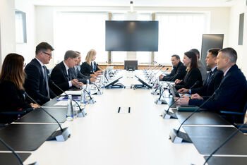 Premjeras: gerindami pareigūnų darbo sąlygas stipriname ir valstybės saugumą