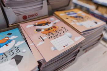 Pirmosios pamokos laukiant naujų mokslo metų: tai, ko reikia penktokui, nebūtinai reikia ir pirmokui