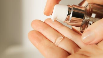 Pradedate naudoti retinolį? Dermatovenerologė įvardijo dažniausias klaidas ir patarė, kaip jų išvengti