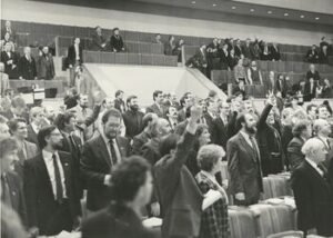 „Kovo 11-osios signatarų skaitymai“: autentiški tekstai padeda iš naujo pažinti Lietuvos valstybės kūrėjus
