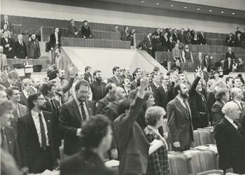 „Kovo 11-osios signatarų skaitymai“: autentiški tekstai padeda iš naujo pažinti Lietuvos valstybės kūrėjus