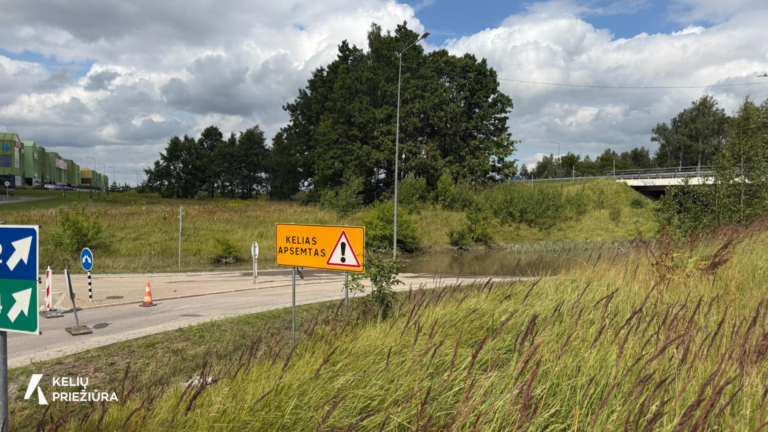 Kelininkai: ties Bukiškio viaduku panaikinti eismo ribojimai