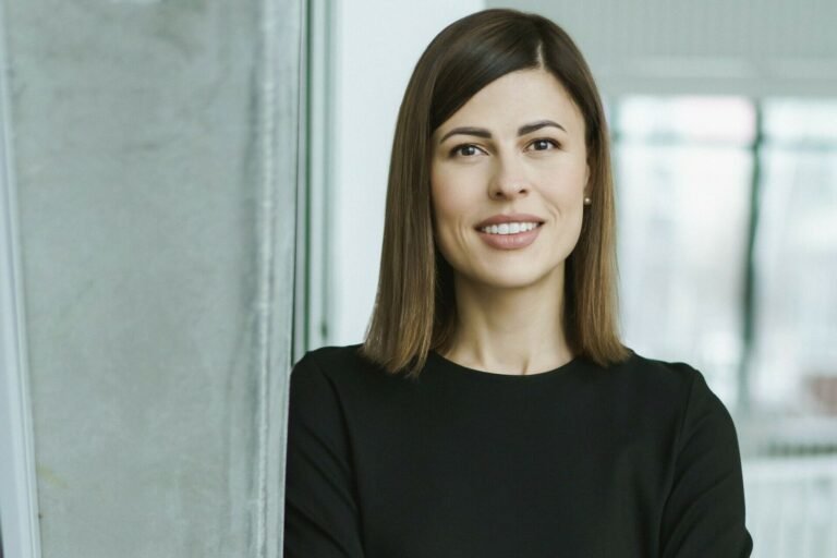 Rasa neišsigando „vyriškos“ profesijos ir sėkmingai kopia karjeros laiptais: darbdaviai patys ieško