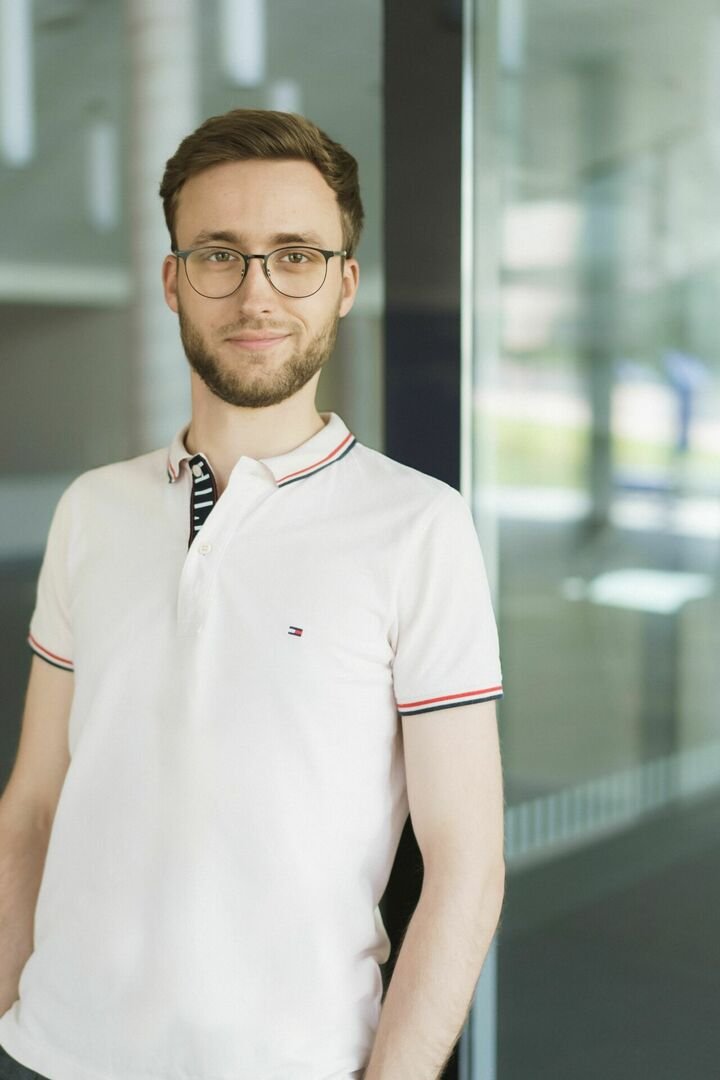 Susidomėjimą automobiliais Dominykas pavertė gerai mokamu darbu