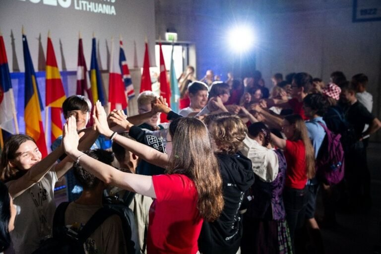 Europos jaunių informatikos olimpiadoje – sidabras ir bronza moksleiviams iš Lietuvos