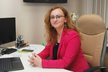 Kai artimasis išvyksta į senelių namus: kaip padėti priimti šį pokytį?