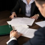 Kiek uždirba jūsų kolega? Atlyginimų slėpynių era Lietuvoje eina į pabaigą