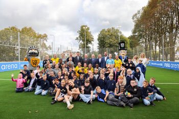 Domeikavoje atidaryta nauja „FIFA arena“ – dar viena moderni erdvė futbolui ir bendruomenei