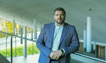 Ekspertas įspėja: kokių duomenų nereikėtų patikėti dirbtiniam intelektui