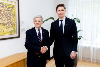 Premjeras susitikime su J. Coale'u: Lietuva vertina JAV pastangas išlaisvinant Baltarusijos politinius kalinius ir siekiant mažinti įtampą regione