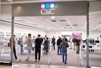 Naujausi „Apple“ įrenginiai jau Lietuvoje: oficialiai prasidėjo jų prekyba