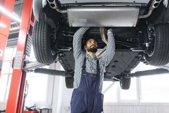 „Peugeot“ priežiūra: ką verta žinoti naudoto automobilio savininkui?