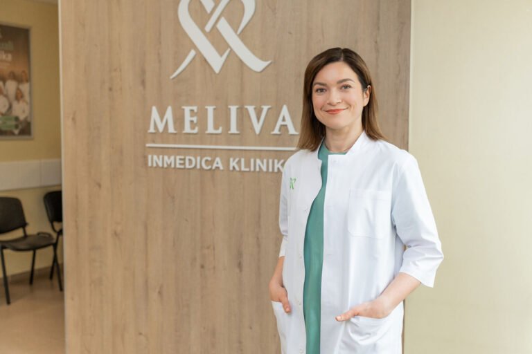 Prasidėjus mokslo metams vaikui skauda pilvą? Šeimos gydytoja paaiškina, kada tai natūrali reakcija į pasikeitusią rutiną, o kada verta sunerimti