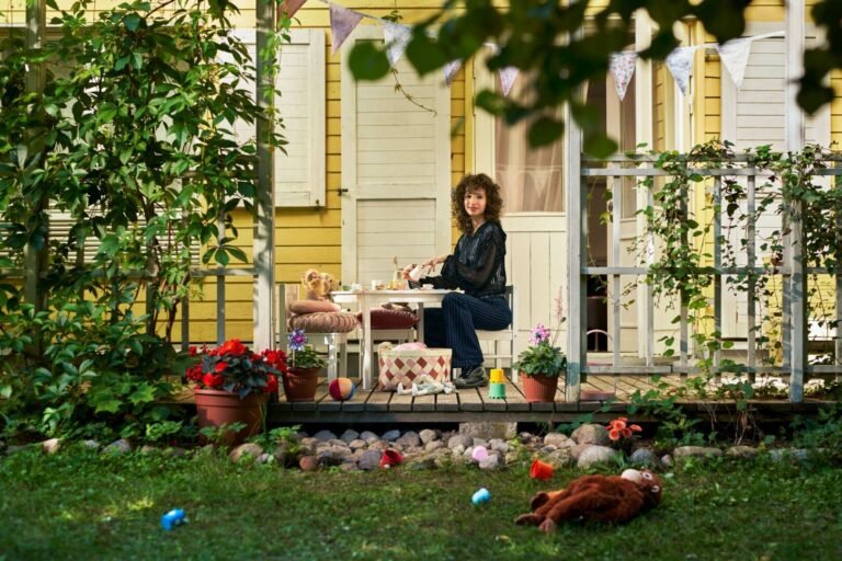 Socialinė kampanija „Seni vaikai“: rugsėjį LRT ir SOS vaikų kaimai Lietuva kvies atsigręžti į globos sistemoje augančius paauglius
