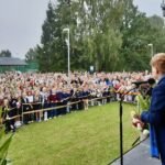 Prezidentė pasveikino didžiausią Lietuvos mokyklą