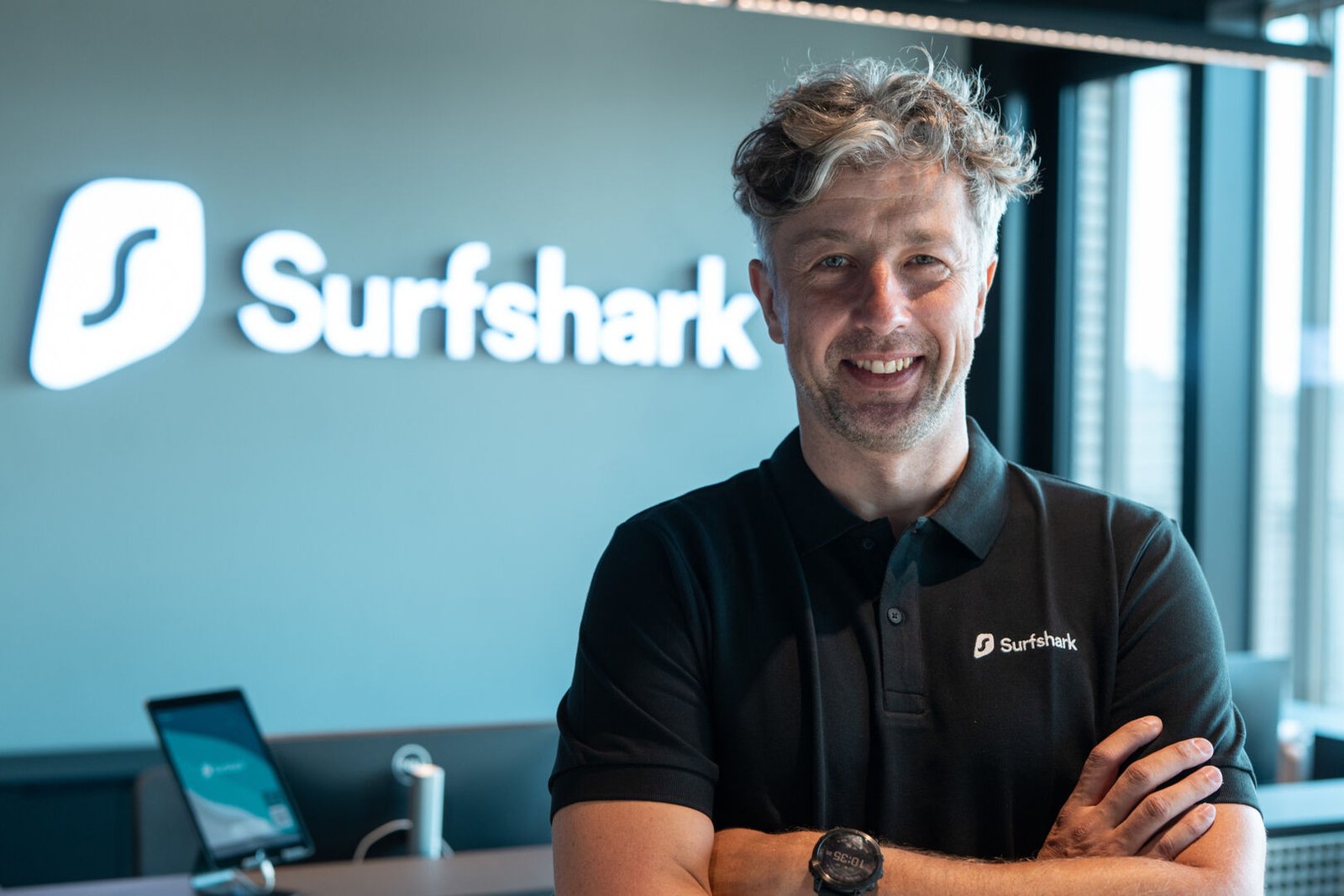 Lietuvių vienaragio plėtra: „Surfshark“ įsigijo JAV įmonę „Optery“