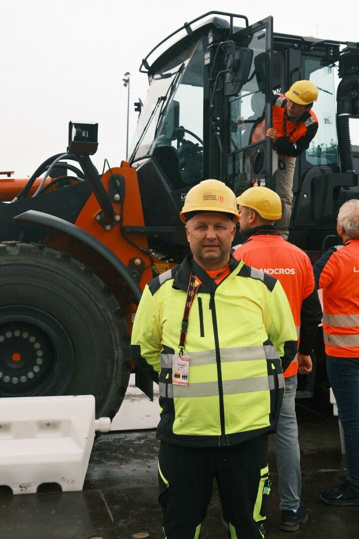 Lietuvis triumfavo Europos ekskavatorių valdymo rungtyje: nuo idealaus tikslo skyrė vos 20 mm