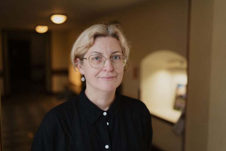 Antropologė Kristina Šliavaitė. Kaip „kitame“ matyti žmogų, o ne migrantą, musulmoną, pabėgėlį?