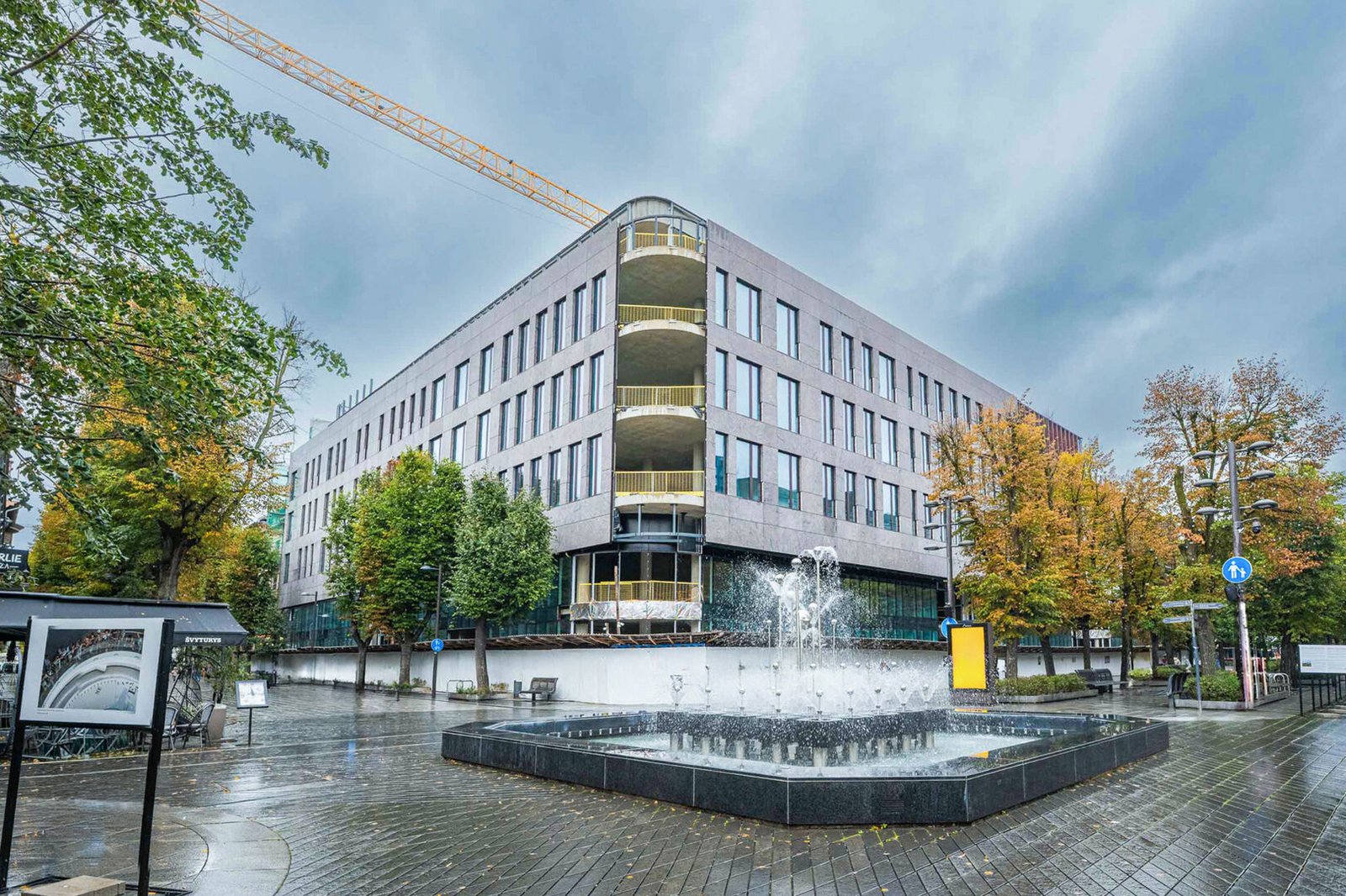 SEB keliasi į Kauno centrą: bankas pasirinko buvusio „Merkurijaus“ vietoje statomą kompleksą