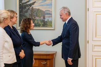 Prezidentas susitiko su Europos Komisijos vykdomąja vicepirmininke Roxana Mînzatu
