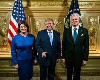 Prezidentas padėkojo Prezidentui D. Trumpui už JAV karių siuntimą į Lietuvą
