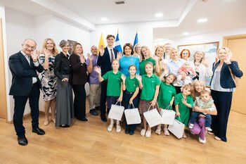 D. Nausėdienė Atėnuose susitiko su Graikijos lietuviais ir lituanistinės mokyklos „Giliukai“ bendruomene
