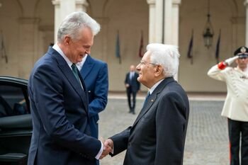 Prezidentui įteiktas aukščiausias Italijos apdovanojimas