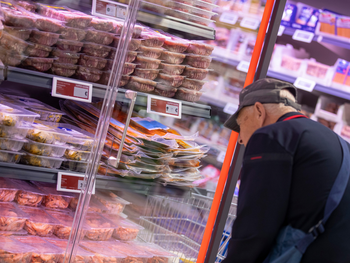 Kaip praktiškai apsipirkti mėsos visai savaitei ir kartu sutaupyti laiko bei pinigų?