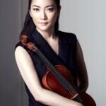 Garsioji smuiko virtuozė Akiko Suwanai: „Koncerto esmė – džiaugsmas visa savo esybe patirti muzikos tikrumą“