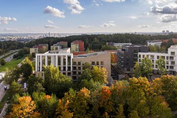 Pirmas būstas – tik 31-erių: kaip per dešimtmetį keitėsi būsto ir nuomos kainos?