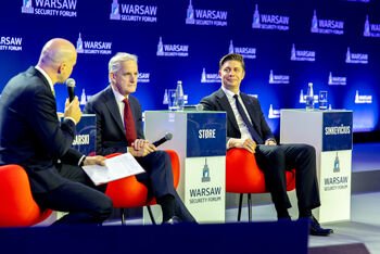 Premjeras Varšuvos saugumo forume: mūsų regiono atsakomybė – būti aktyviais Europos saugumo formuotojais