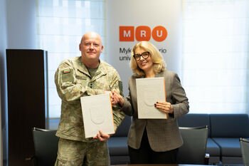 MRU ir Lietuvos šaulių sąjunga pasirašė bendradarbiavimo sutartį: numatoma steigti universiteto šaulių kuopą