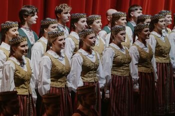Daina ir šokis, jungiantys tautas: Lietuvos ir Ukrainos studentai kviečia „Skambėti laisvei“