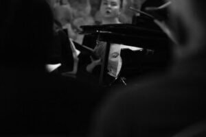 VU jungtinio choro koncerte su Mūza Rubackyte skambėjo F. Liszto „Via Crucis“