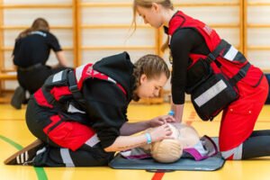 Kaune – pirmosios pagalbos žinių ir profesinio meistriškumo išbandymai