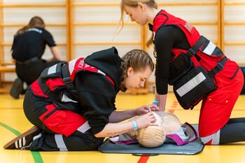 Kaune – pirmosios pagalbos žinių ir profesinio meistriškumo išbandymai