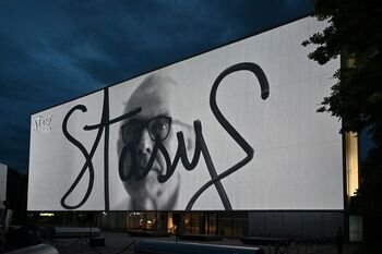 Nuo Japonijos iki Panevėžio: pirmą kartą Lietuvoje pristatoma Stasio Eidrigevičiaus fotografika