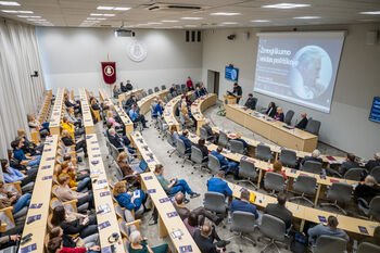 Misija – žmogiškumas: VDU paminėtas Prezidento Valdo Adamkaus šimtmetis