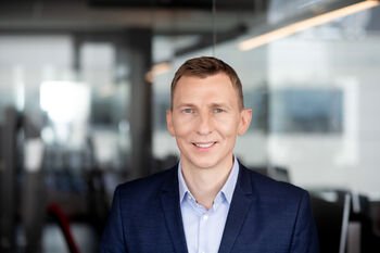 25 metus veikianti „Rimi“ Vilniaus Pilaitėje atsinaujino: pirkėjų laukia platesnis asortimentas ir naujos erdvės
