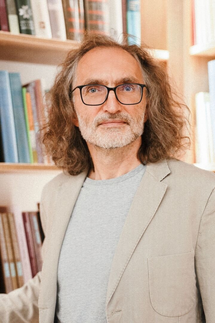 Po daugiau nei 30 metų į studijas grįžęs VDU pirmakursis Kęstutis: mokytis niekada nevėlu