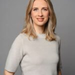 30 metų su vaikais ir paaugliais dirbanti organizacija išleido nemokamą gidą tėvams