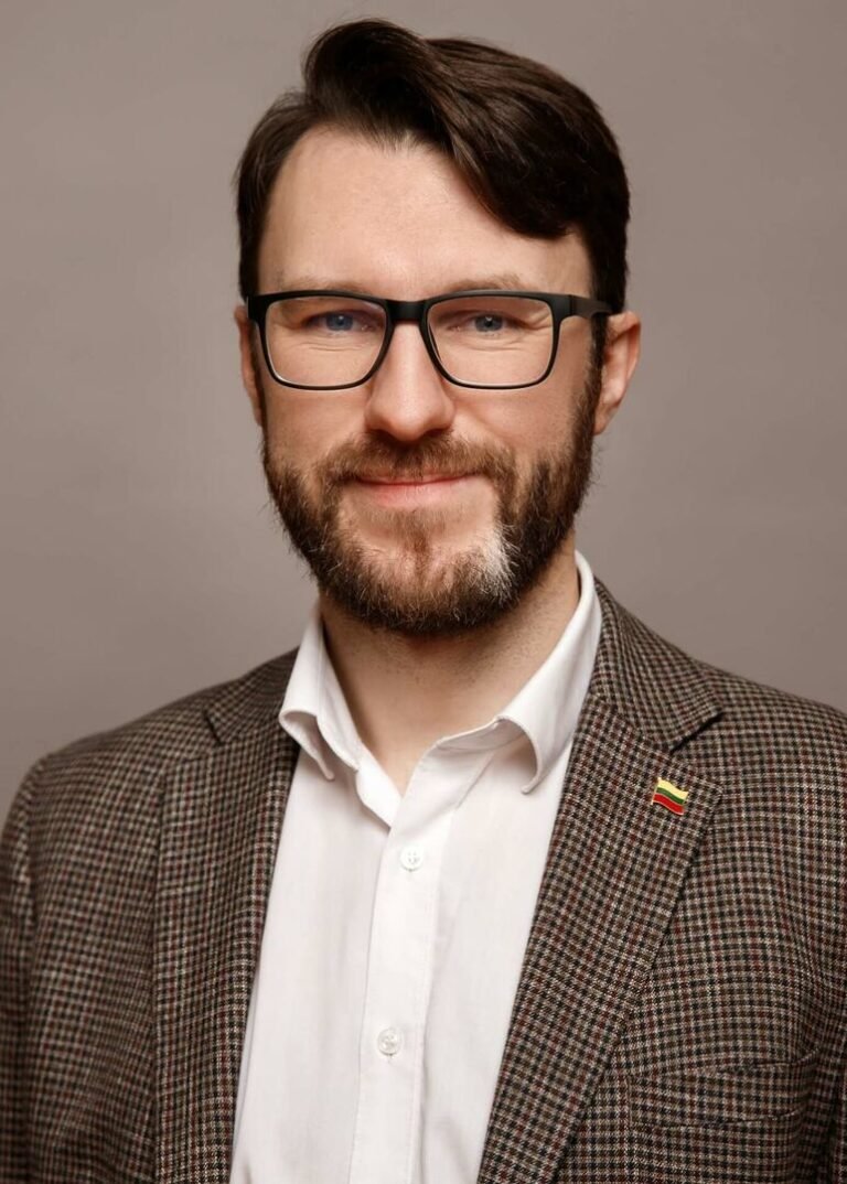 Dirbtinio intelekto generuojami skundai užplūdo valstybės institucijas: kur baigiasi teisė ir prasideda piktnaudžiavimas?