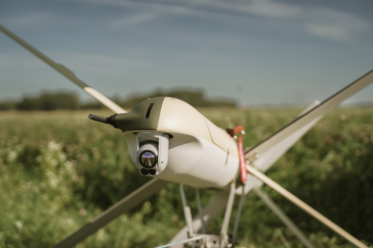 Lietuviškos karinės sistemos domina pasaulį: užsakovai ieško ne pavienių dronų, o visos „naikinimo grandinės“