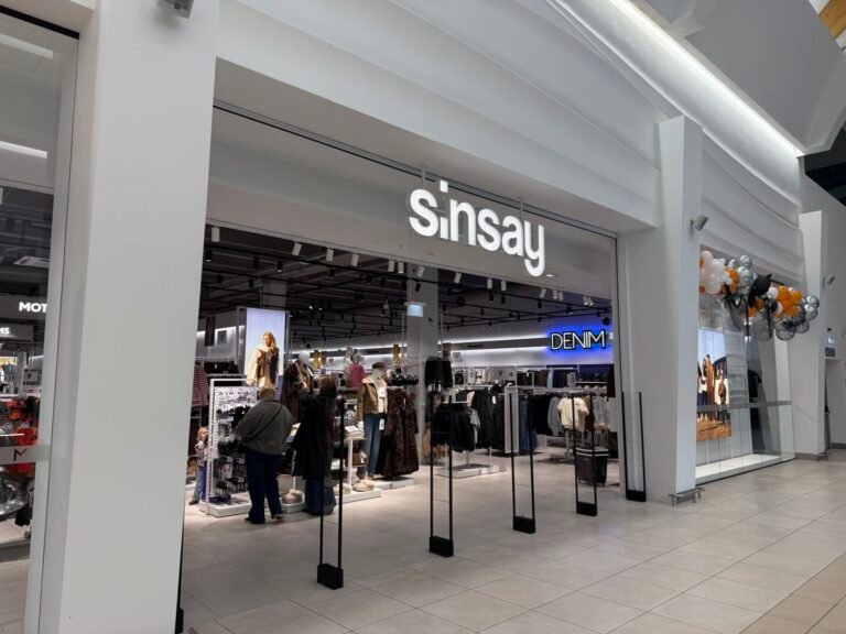 Triskart didesnė „Sinsay“ parduotuvė PLC „Mega“ pasiūlys asortimentą visai šeimai