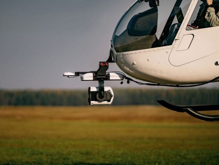 Lietuvos technologijų įmonė „AISPECO“ oficialiai tapo Kanados aviacijos ir gynybos bendrovės „Volatus Aerospace“ dalimi