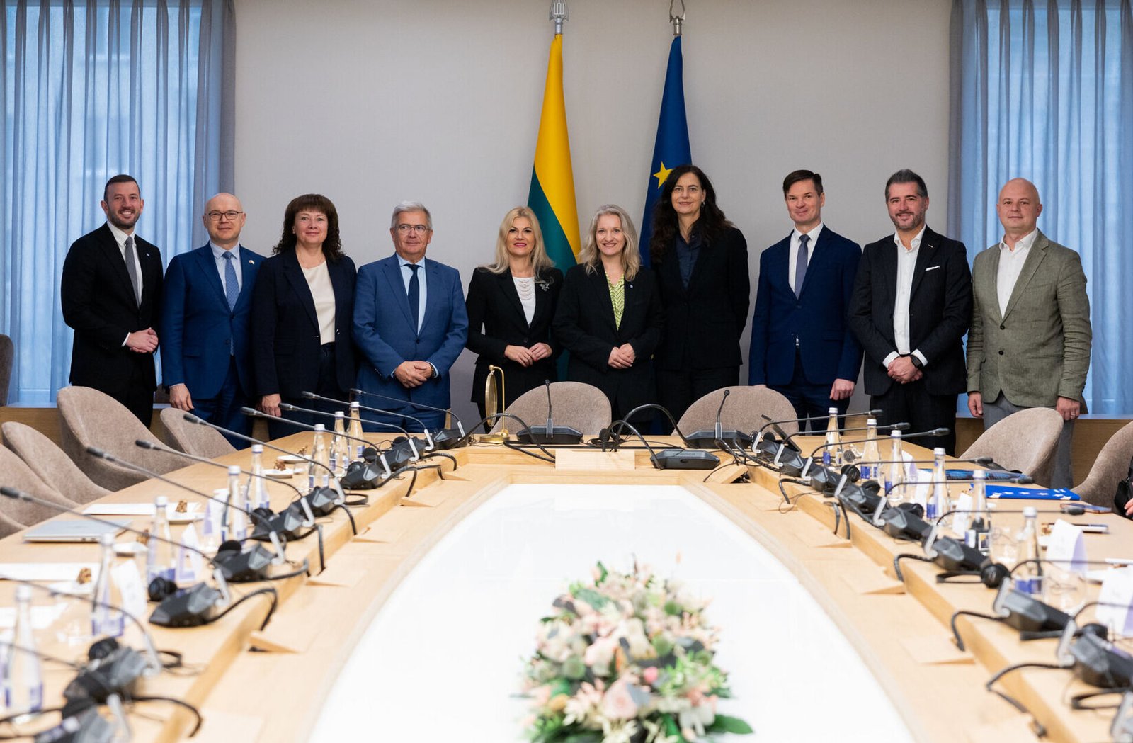Trijų Seimo komitetų atstovai su EP ITRE delegacija aptarė konkurencingumo, energetikos, kritinių žaliavų ir mokslinių tyrimų klausimus