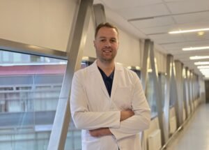 Iš garsiausios JAV klinikos – pasaulinė kolorektinės chirurgijos praktika į Santaros klinikas